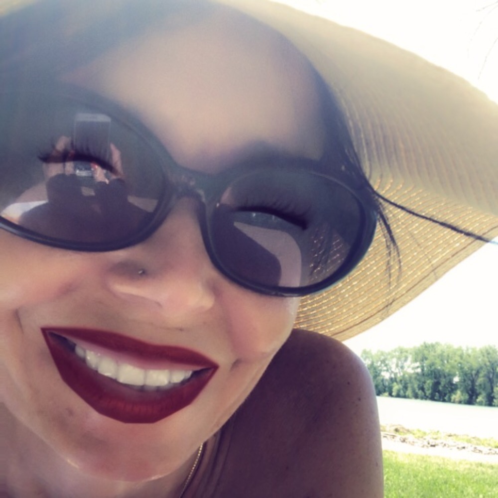 Meet your Posher, Kim